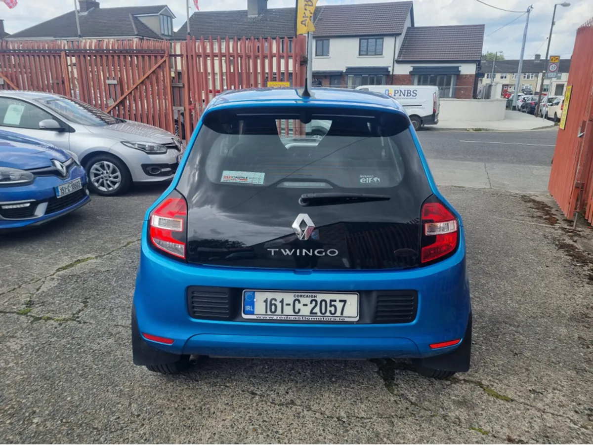 Renault Twingo PLAY 5DR (NCT 01-26)(SOLD) - Image 4