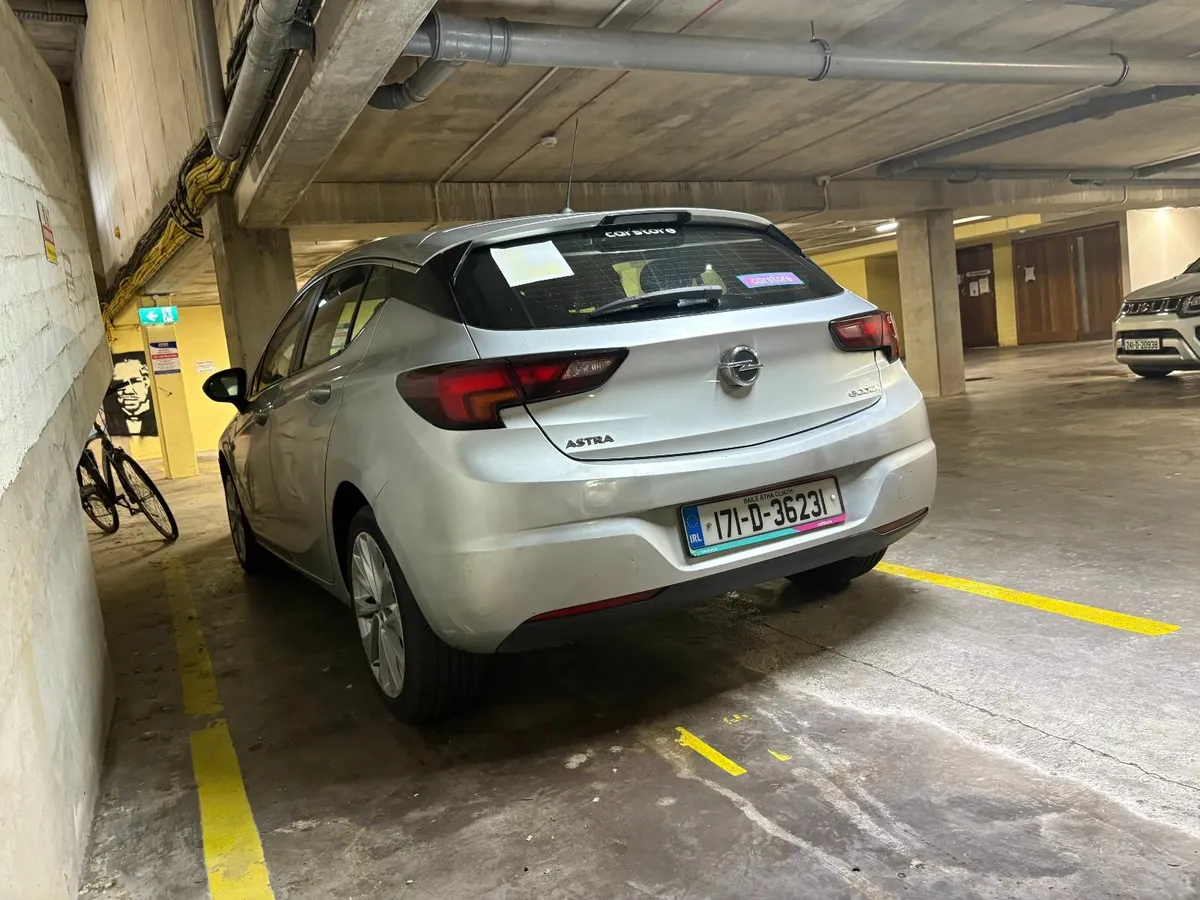 Opel Astra 2017 - Image 3