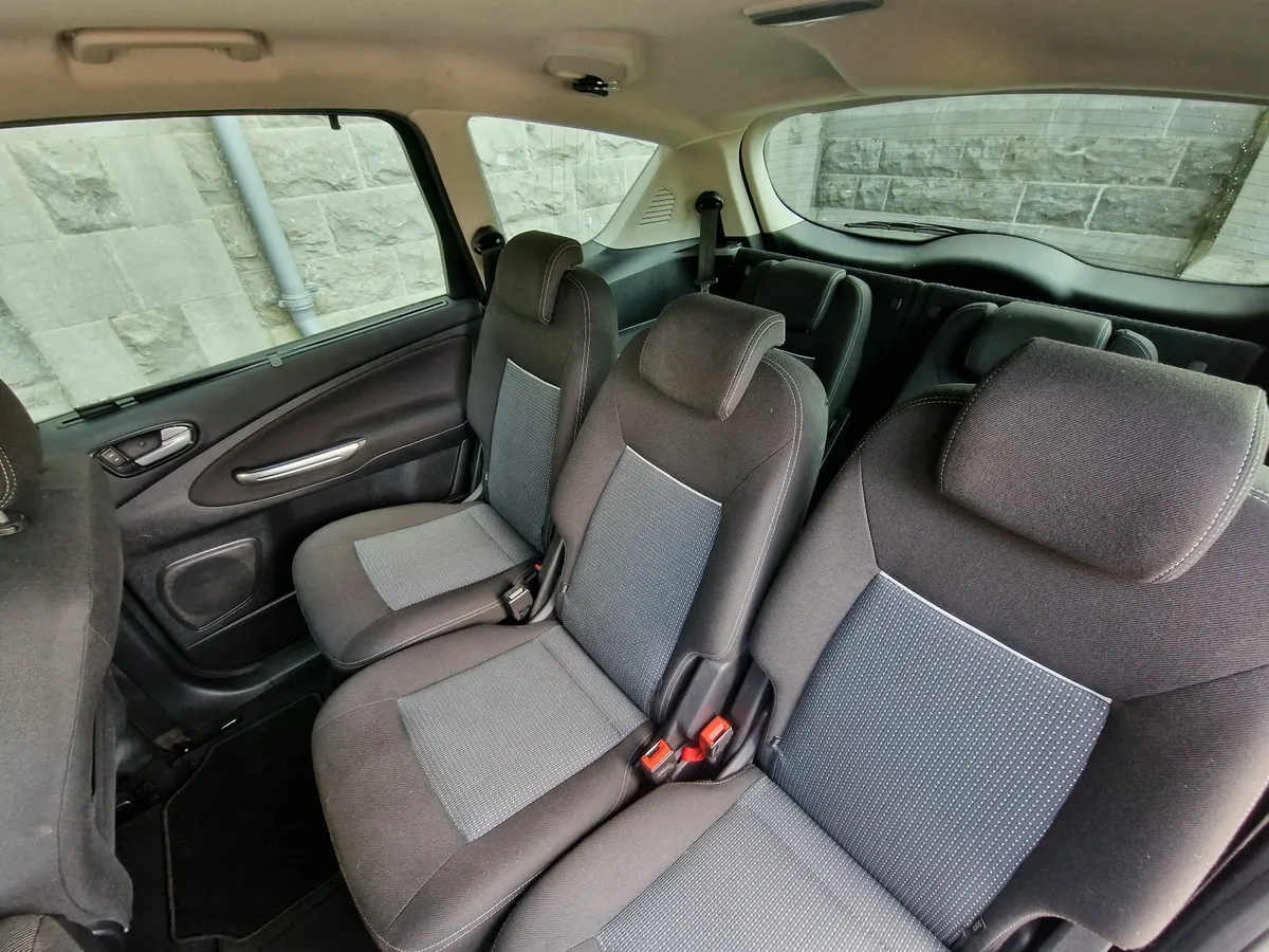 2013 FORD S-MAX 2.0 TDCI ZETEC 140-BHP - Image 3