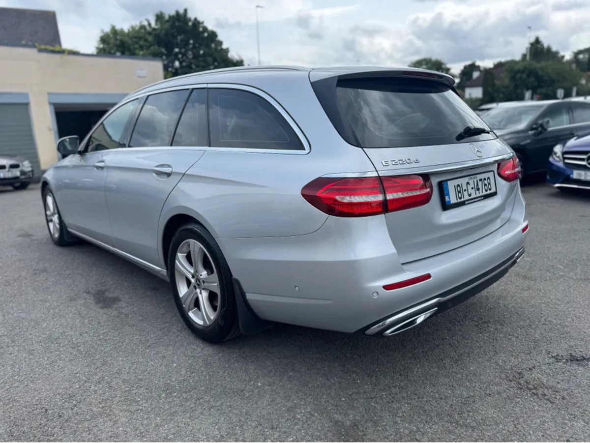 Mercedes-Benz E-Class E220 D SE 5DR AUTO CDI - Image 3