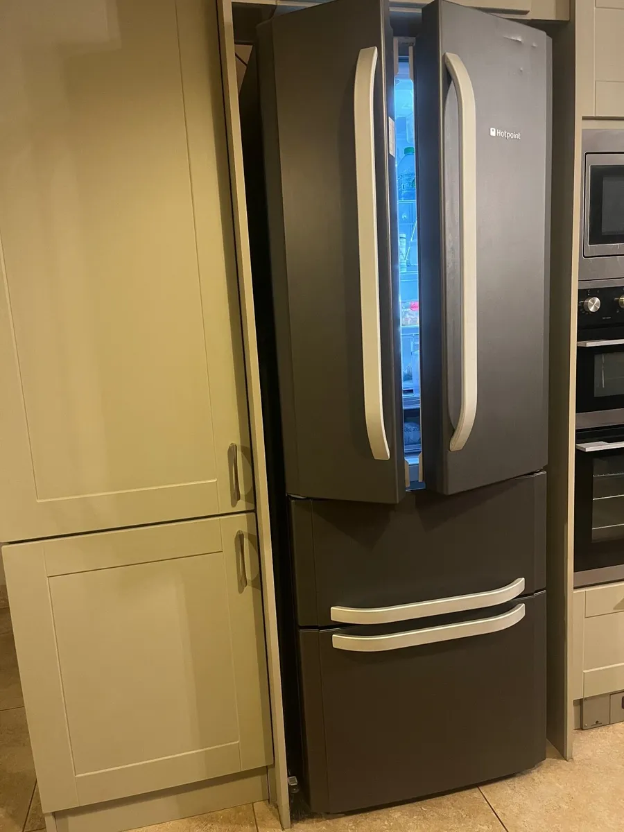 Fridge freezer - Image 3
