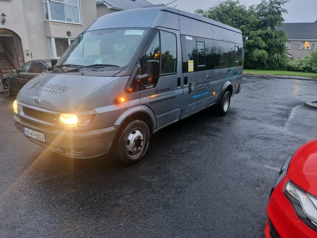 Transit mini bus - Image 2