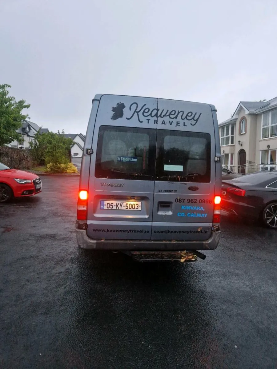 Transit mini bus - Image 4