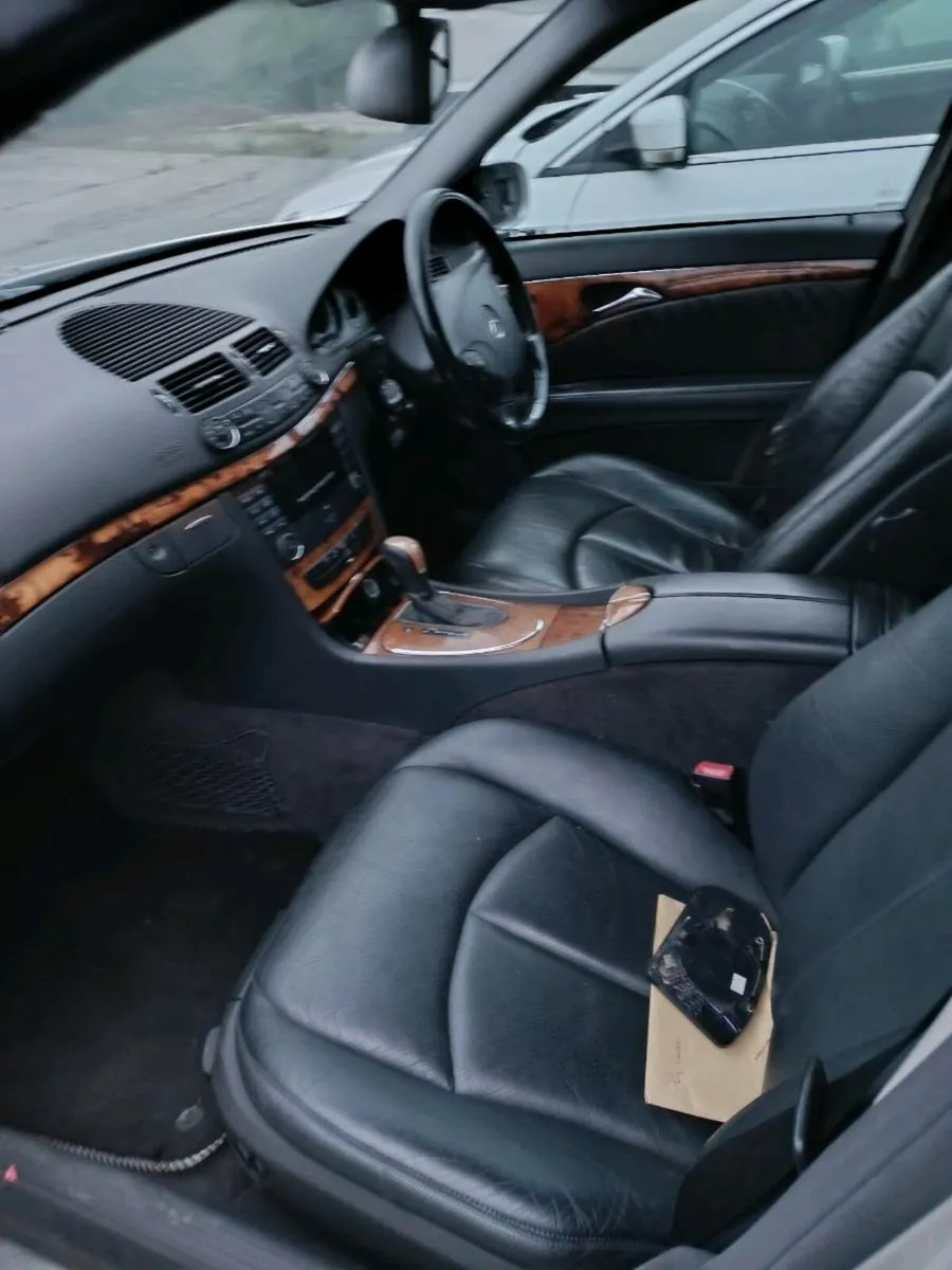 Mercedes E270 w210 parts only - Image 3