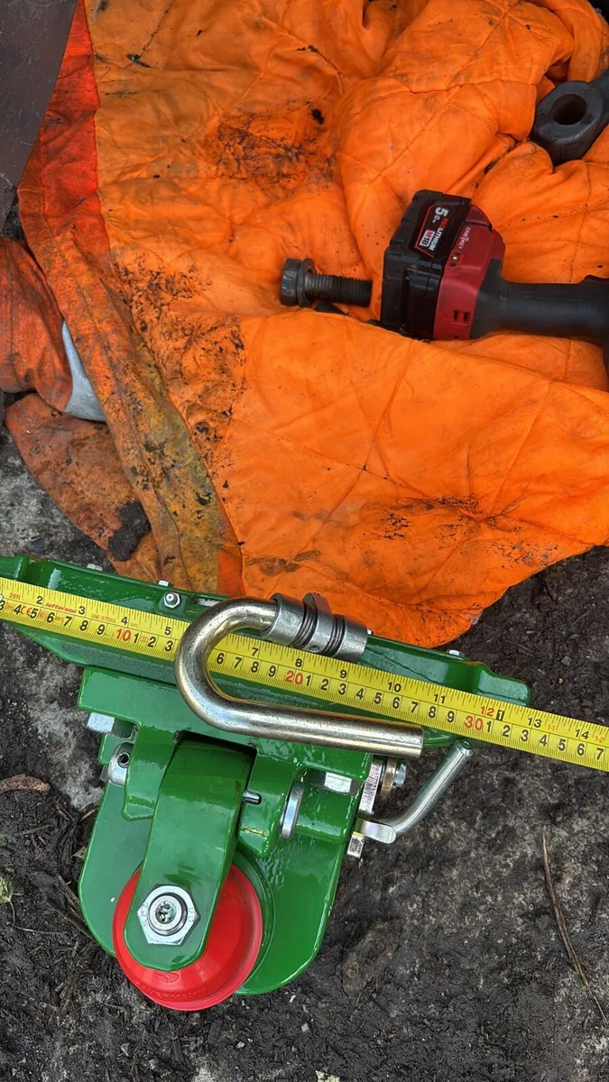 John Deere K80 insert for euro hitch - Image 2