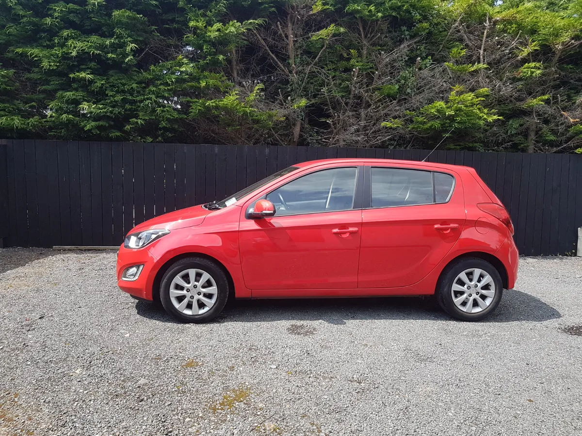 142D.. i20.. MILEAGE ONLY 55K..NCT - Image 4