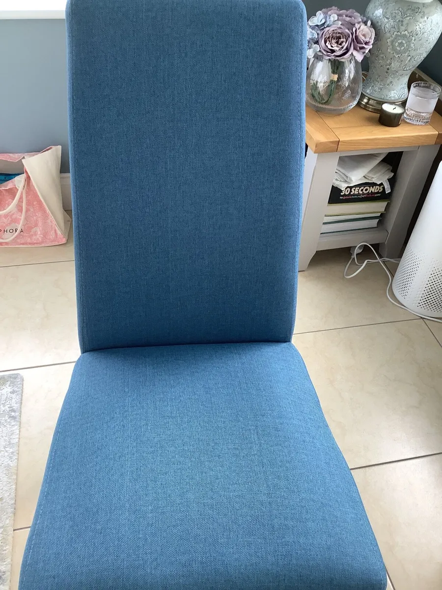 Dining room chairs - Image 3