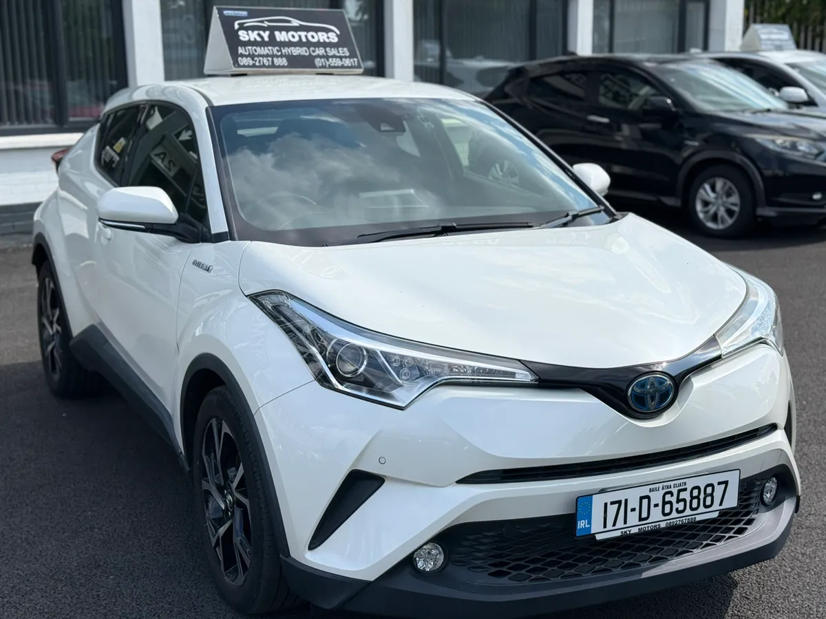 2017 Toyota C-HR 1.8 Hybrid  automatic 57K Miles - Image 4