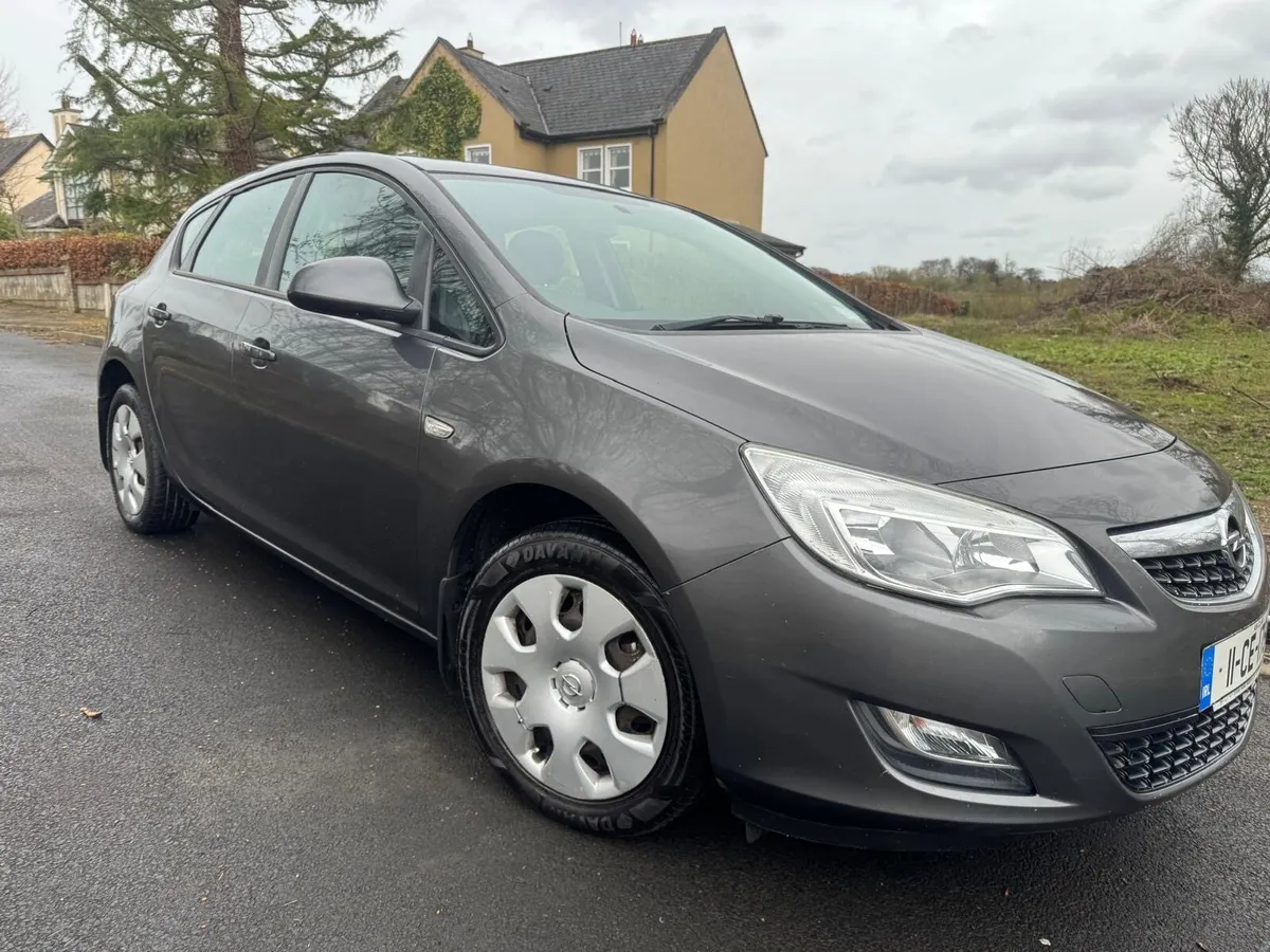 “2011 OPEL ASTRA 1.4 PETROL” - Image 1