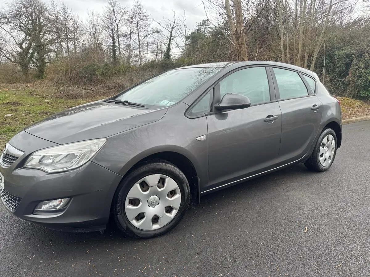 “2011 OPEL ASTRA 1.4 PETROL” - Image 4