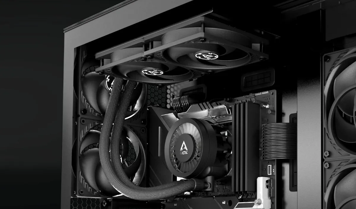 Arctic LiquidFreezer III 240 AIO Black CPU Cooling - Image 2