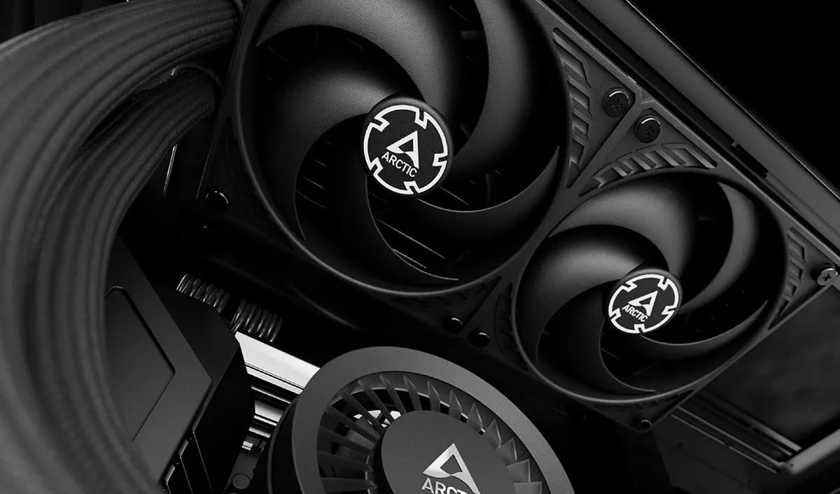 Arctic LiquidFreezer III 240 AIO Black CPU Cooling - Image 3
