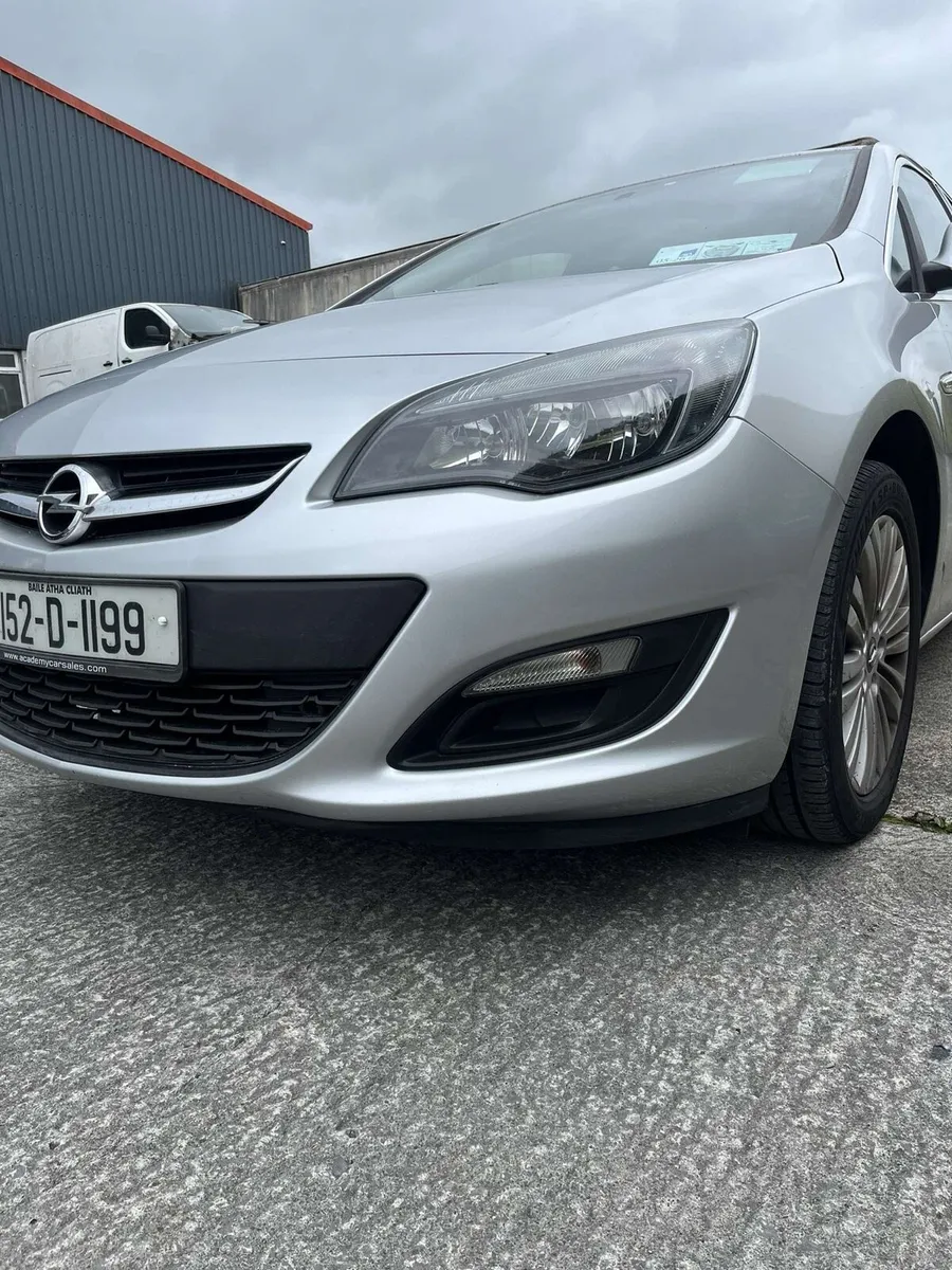 Opel Astra 2015 - Image 4