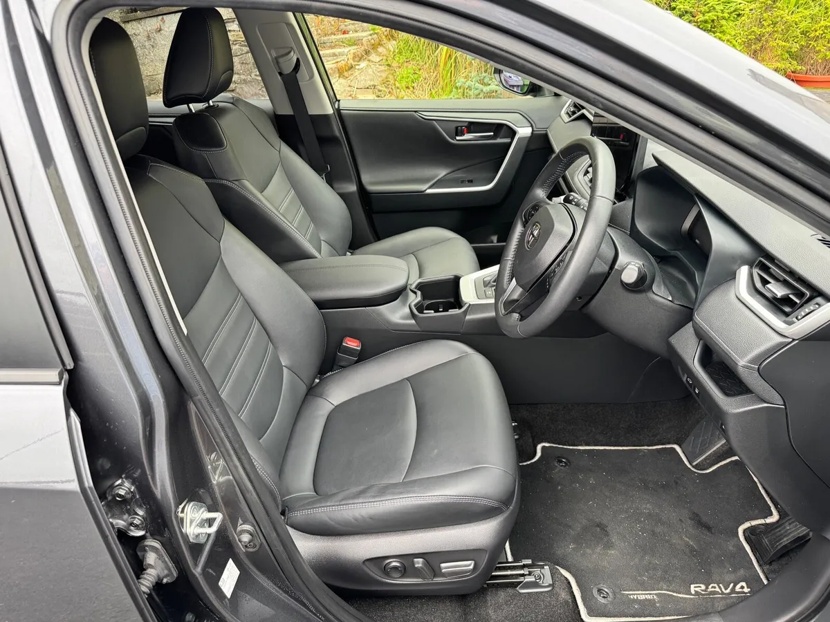 RAV4 Sol model - Image 4