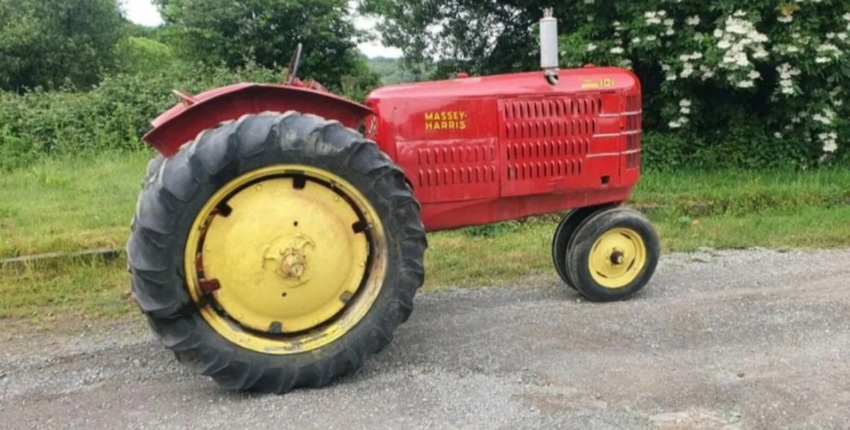 Massey Harris 101 - Image 3