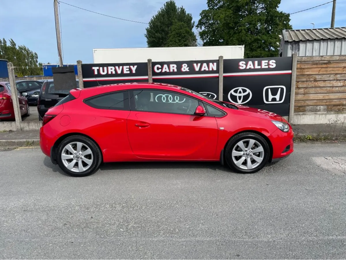 Opel Astra GTC Sport 1.4 I 140PS 3DR Auto - Image 3