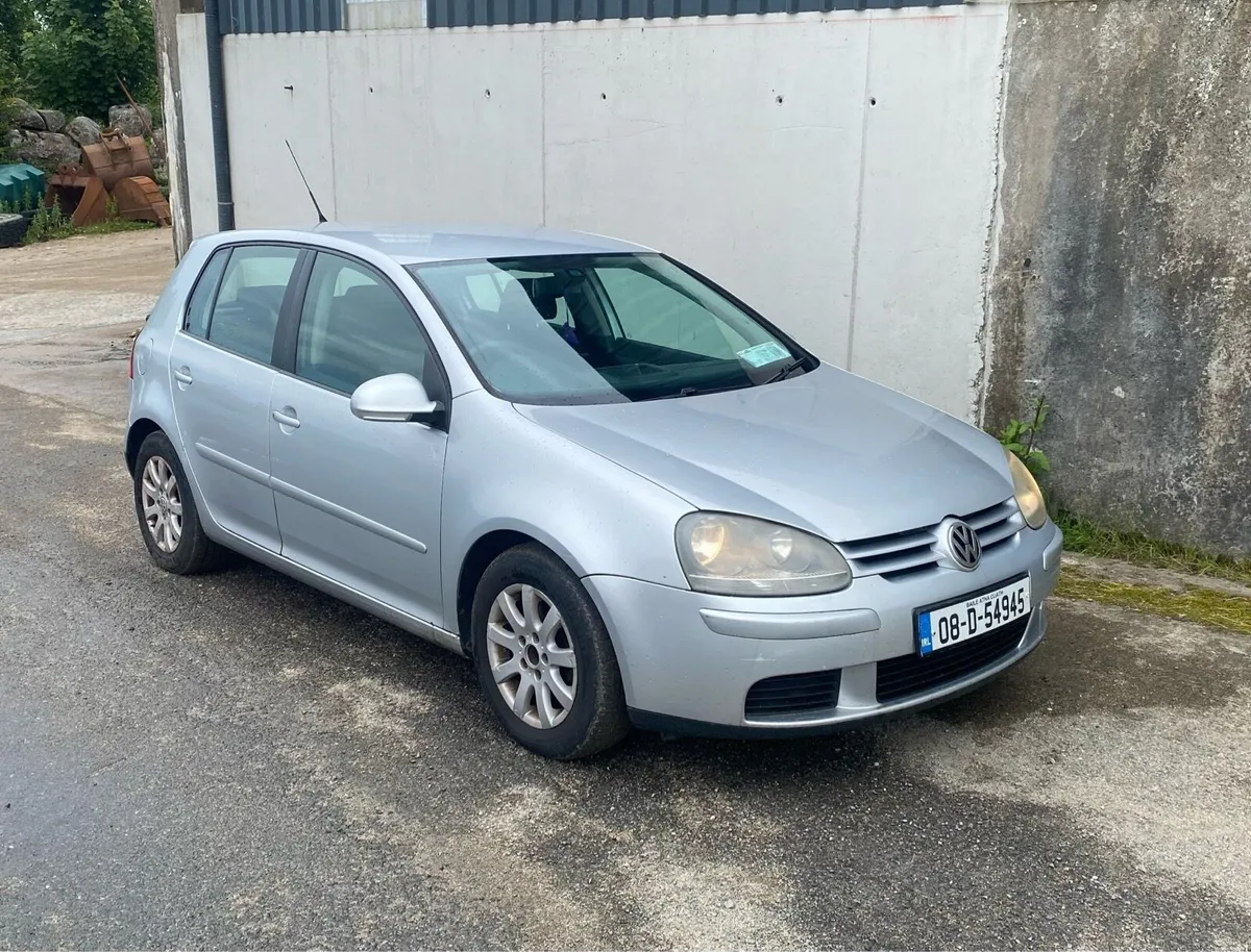 Volkswagen Golf auto - Image 3