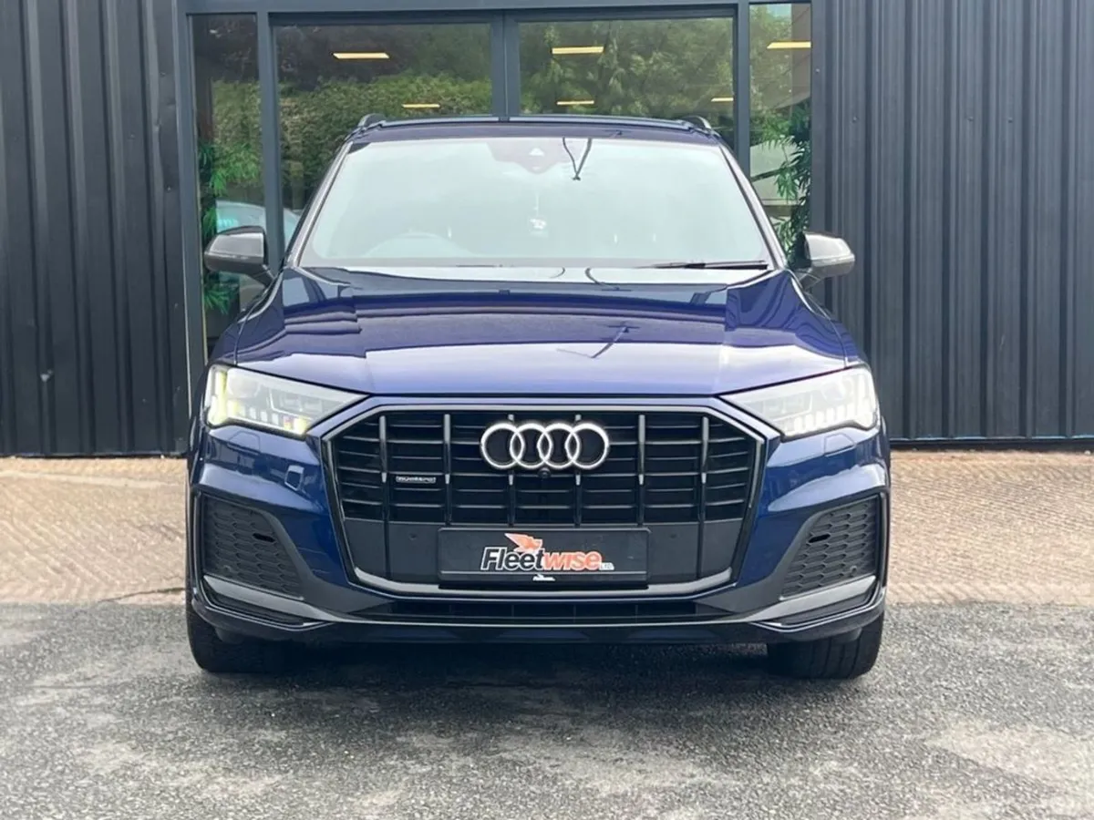 Audi Q7 3.0 TDI V6 50 Black Edition SUV 5dr Diese - Image 2