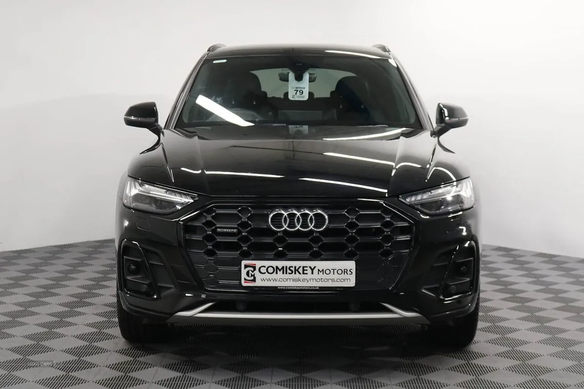 Audi Q5 TDI S Line - Image 2
