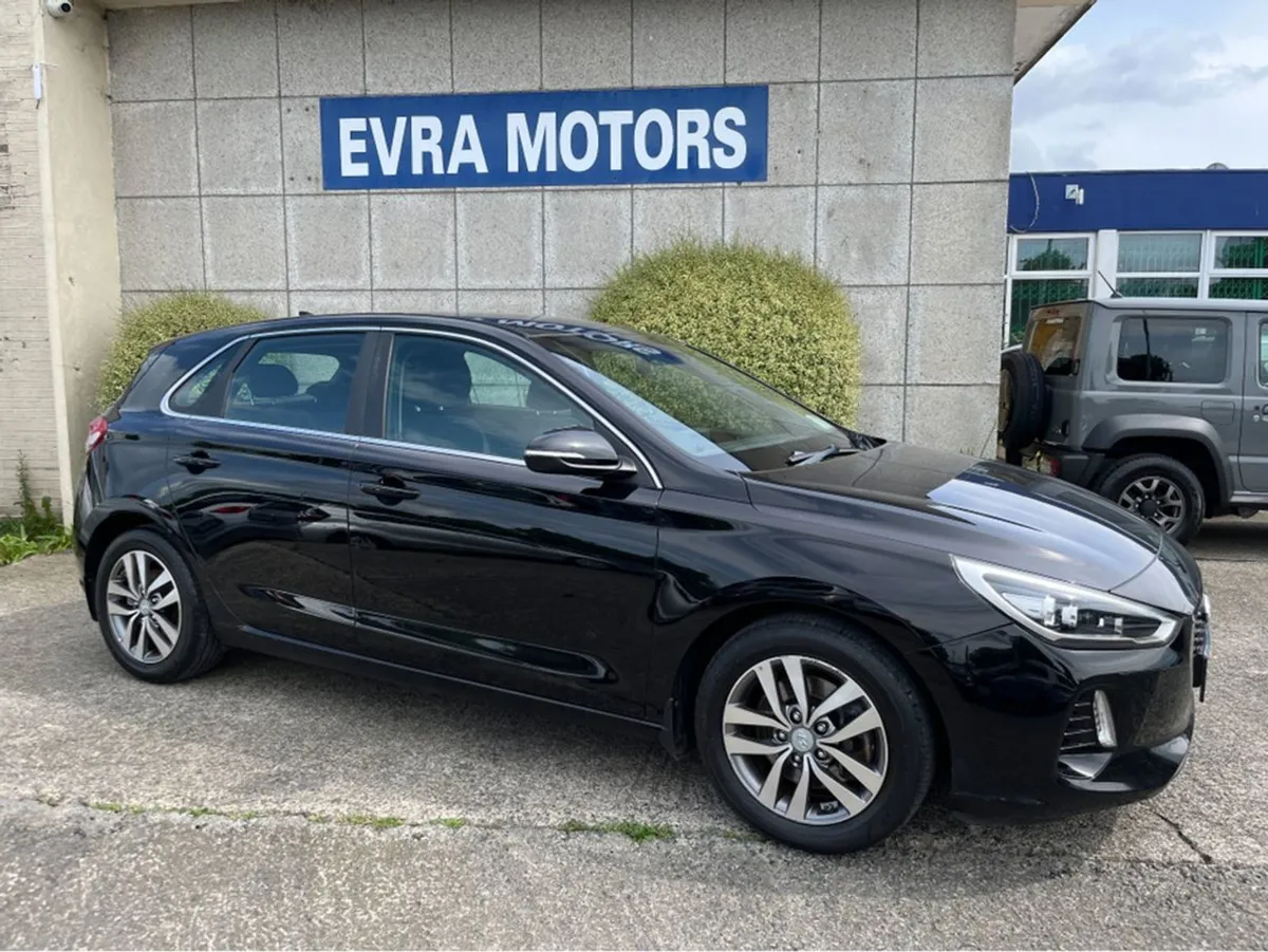 Hyundai i30 Deluxe Plus 1.0 Petrol //high Spec//h - Image 3