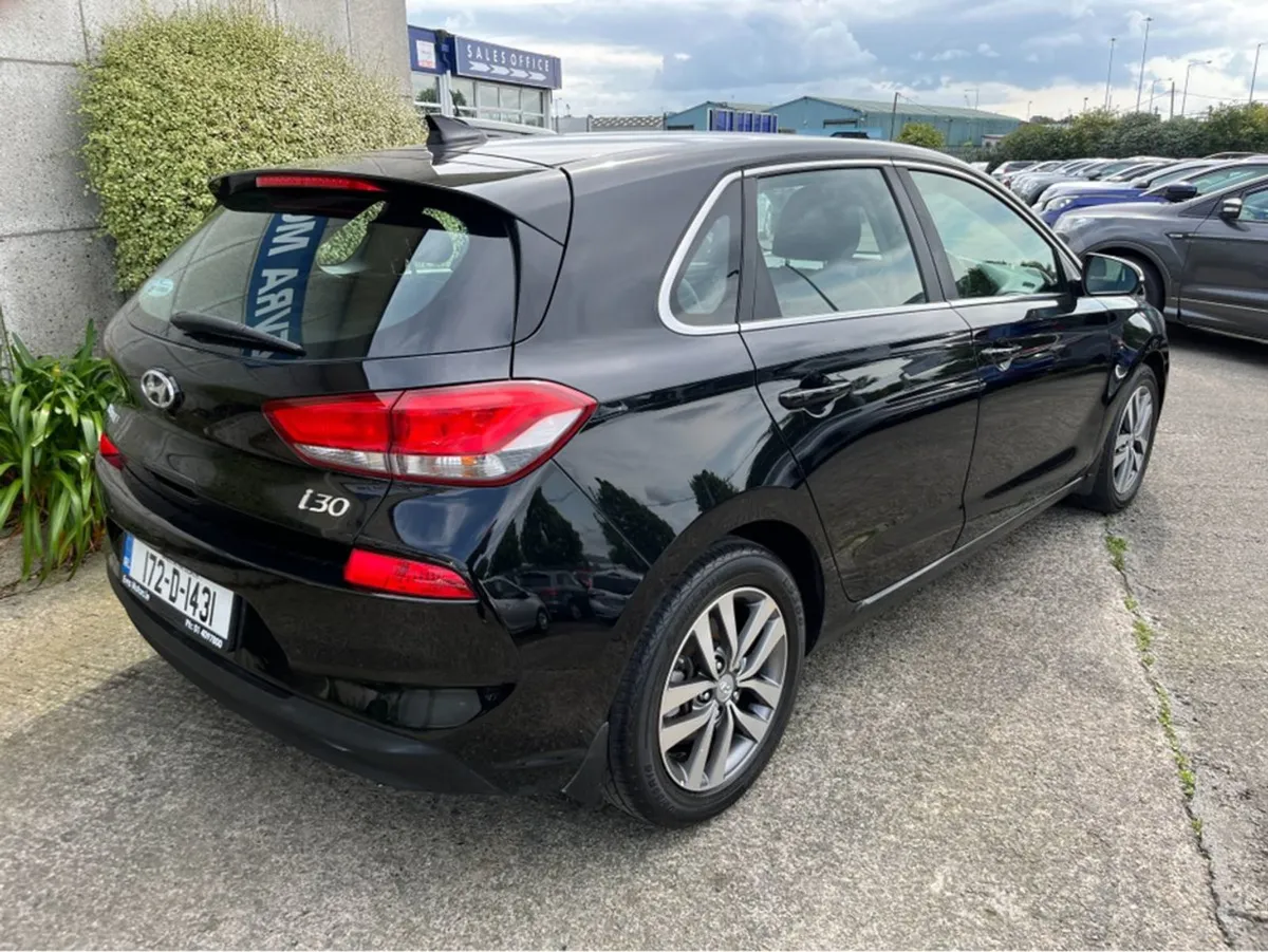 Hyundai i30 Deluxe Plus 1.0 Petrol //high Spec//h - Image 4