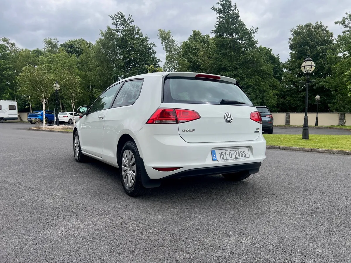 VERY CLEAN VW GOLF 1.6 TDI 2015 COMERCIAL - Image 4