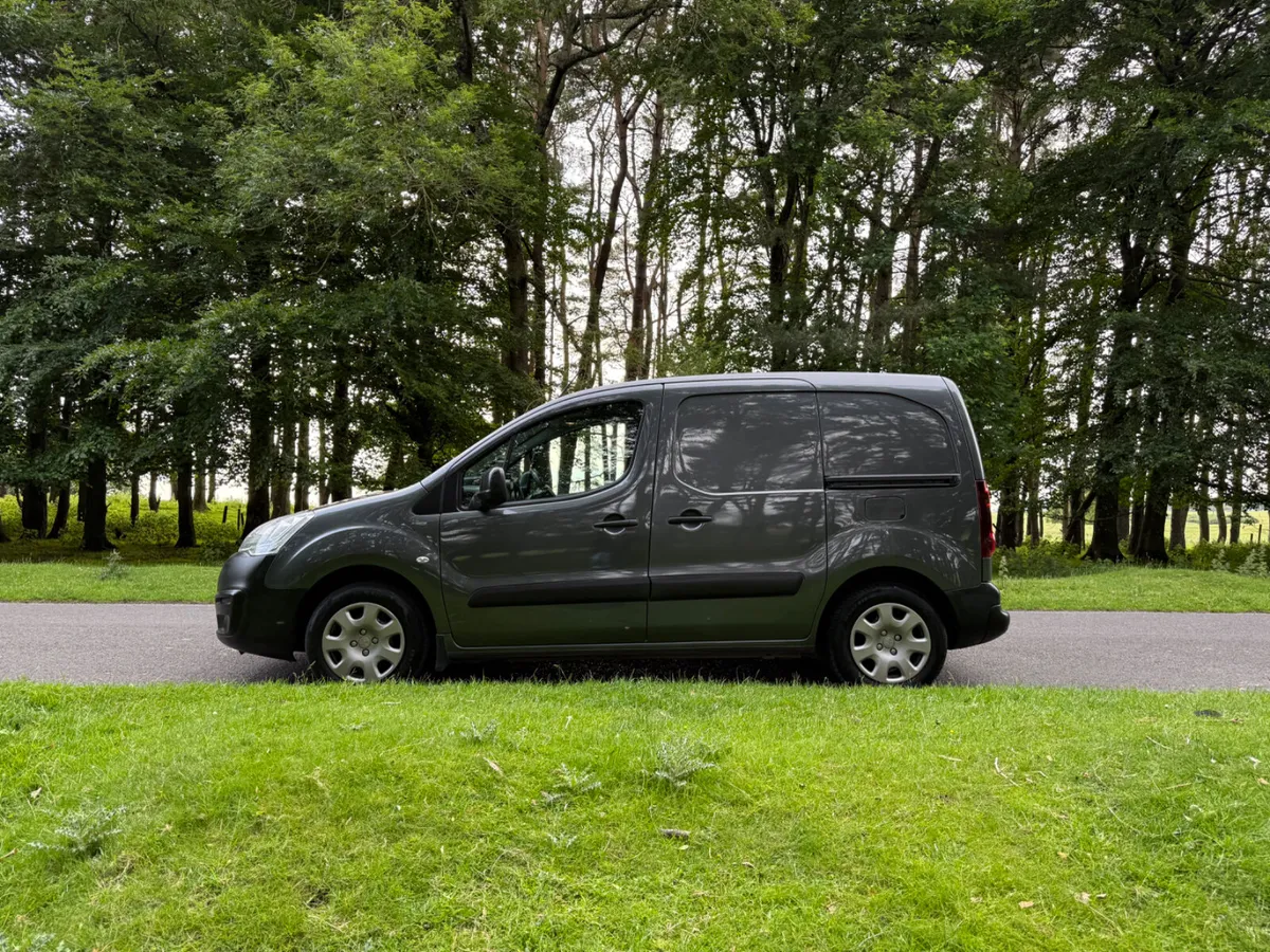 Peugeot Partner Irish Van High Spec - Image 4
