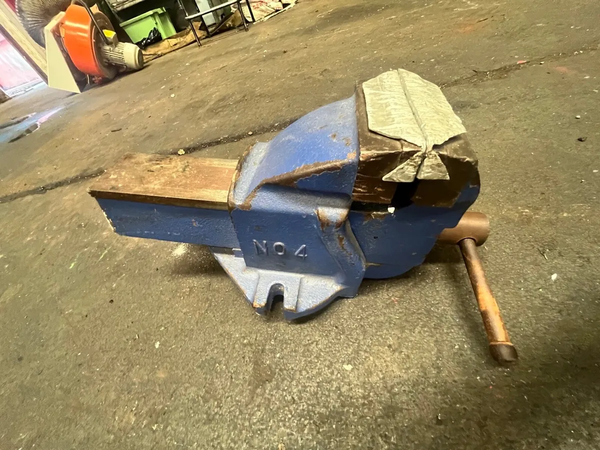 Irwin No4 Metal Work Vice - Image 1