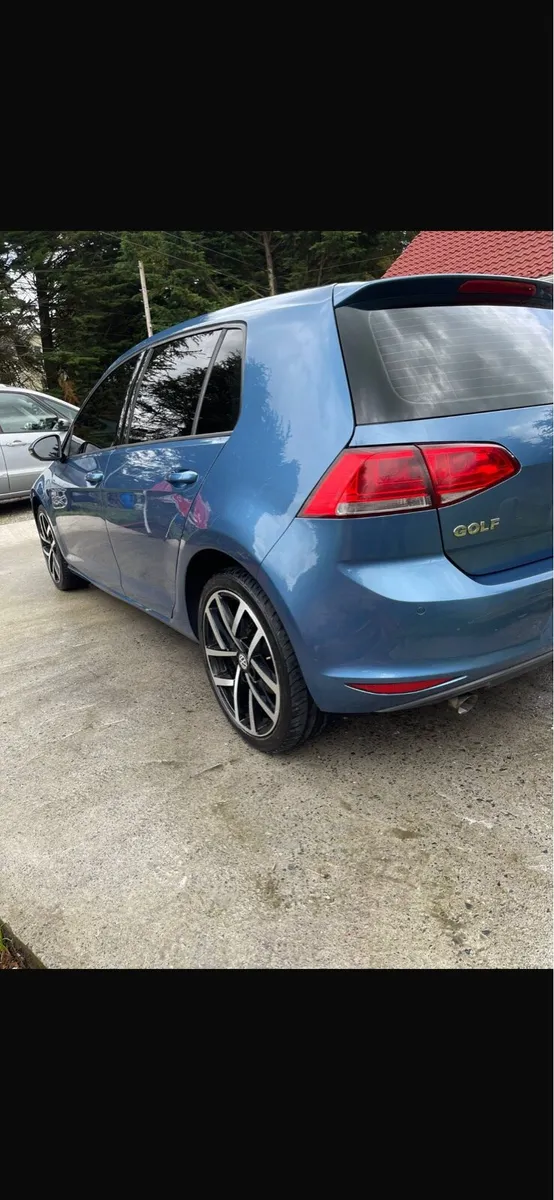 Car - Image 2