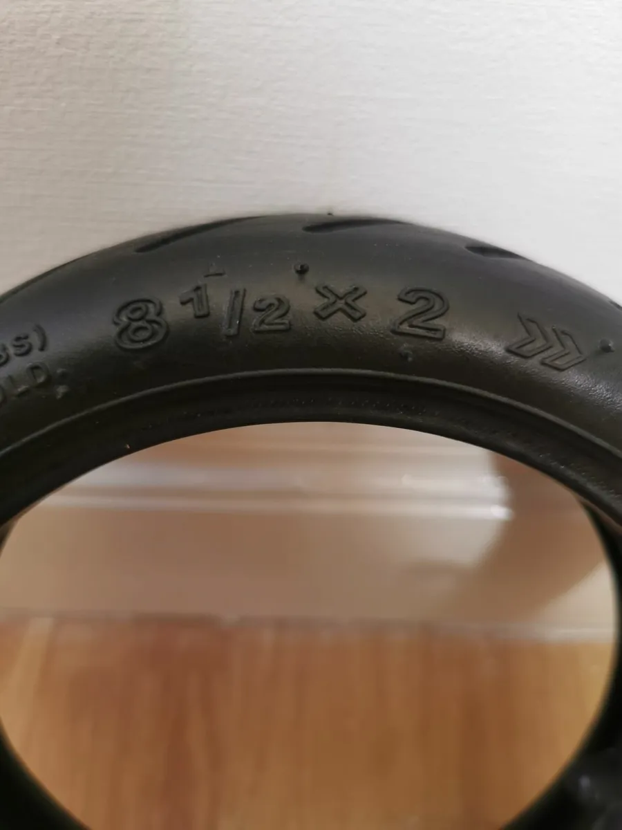 Brand New Original scooter tire+tube set - Image 3