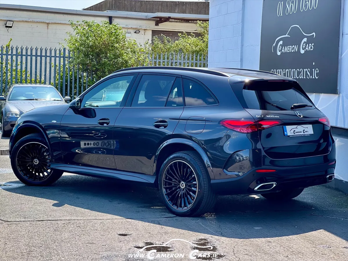 MERCEDES BENZ GLC300de AMG LINE PLUS BRAND NEW - Image 4