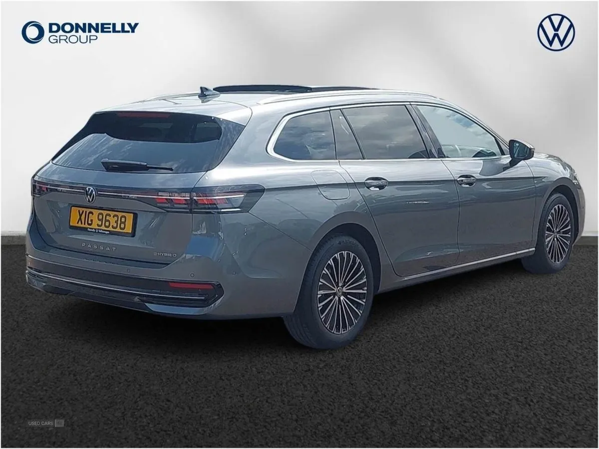 Volkswagen Passat 1.5 TSI Ehybrid Elegance 5dr DSG - Image 3
