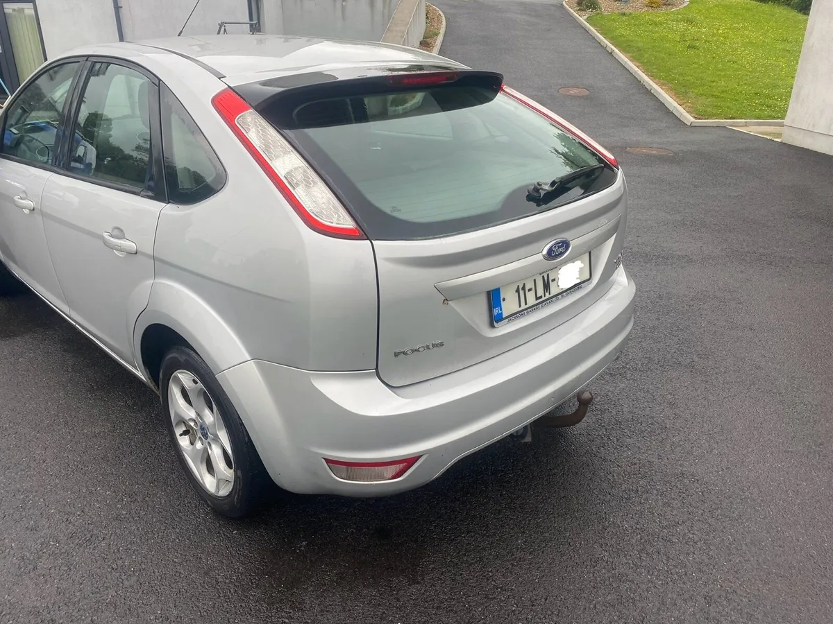 Ford Focus 2011 - Image 4