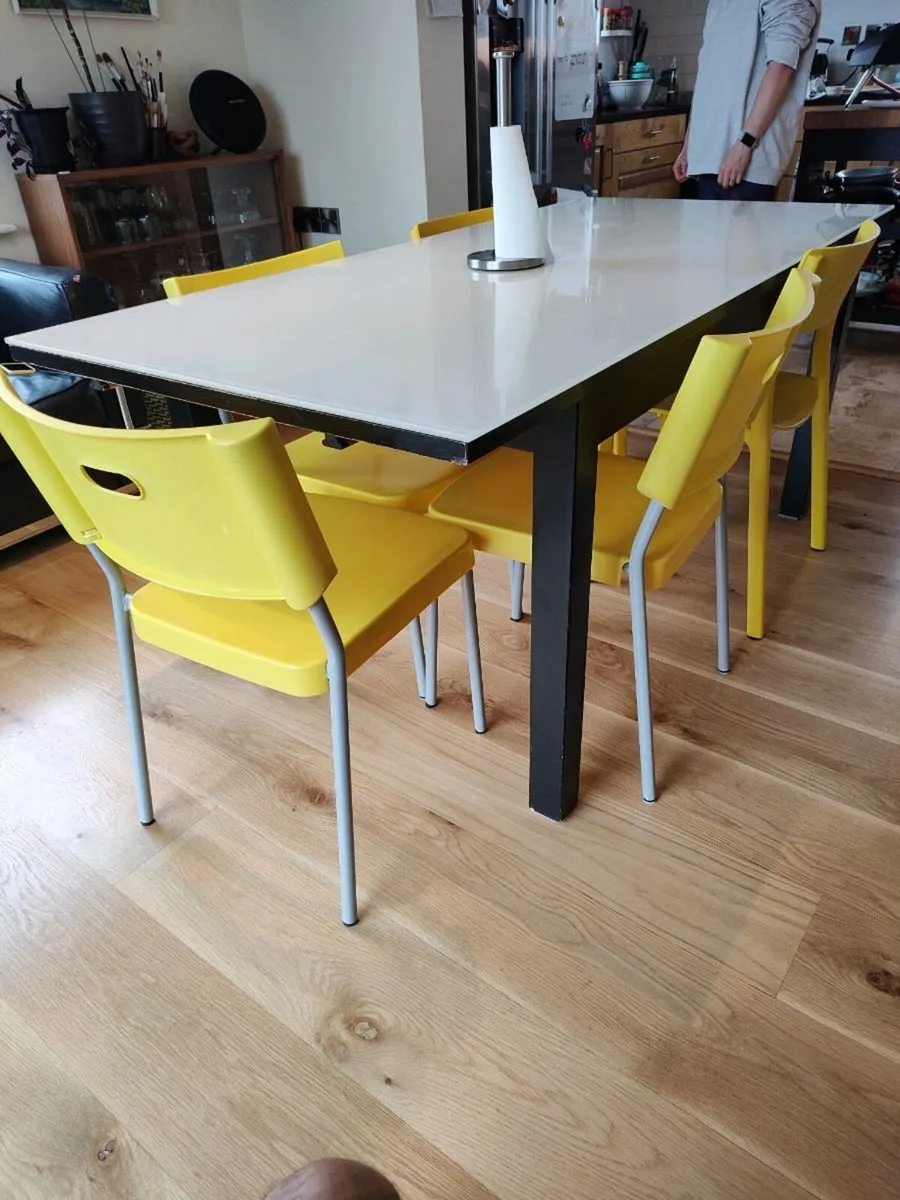 Kitchen TABLE Ikea - Image 2