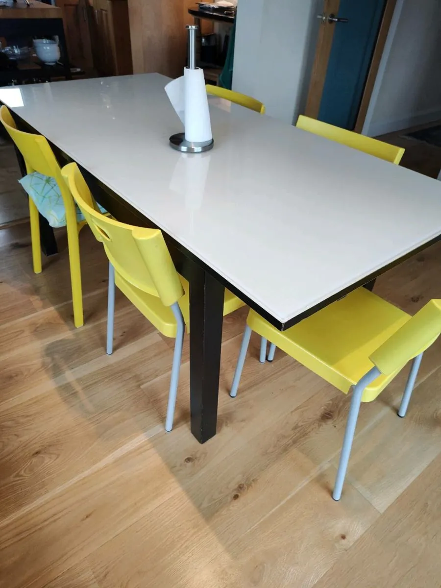 Kitchen TABLE Ikea - Image 3