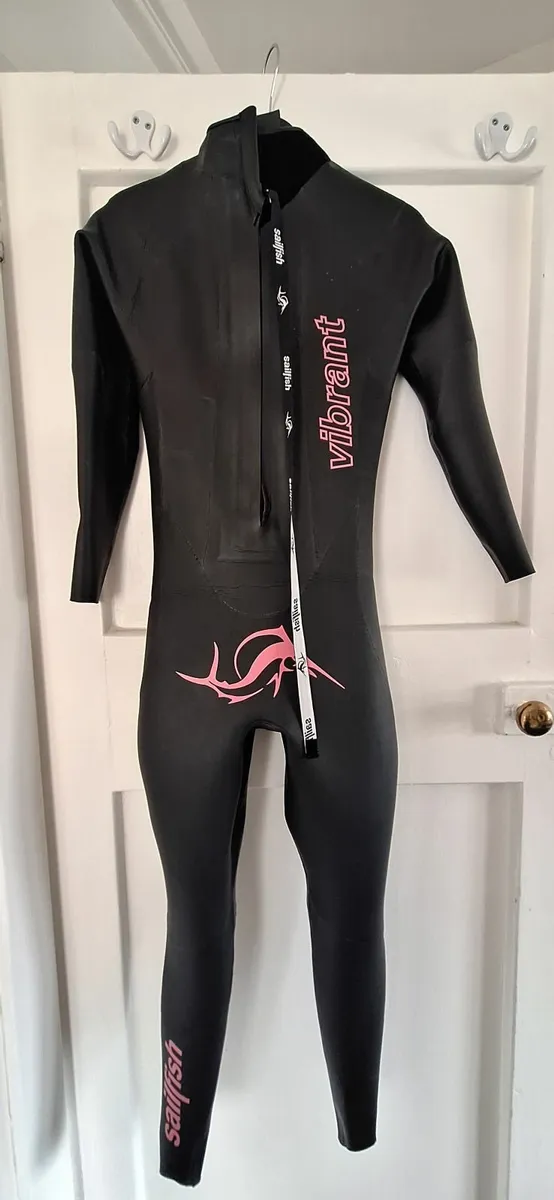 Womens wetsuit XS - Image 2