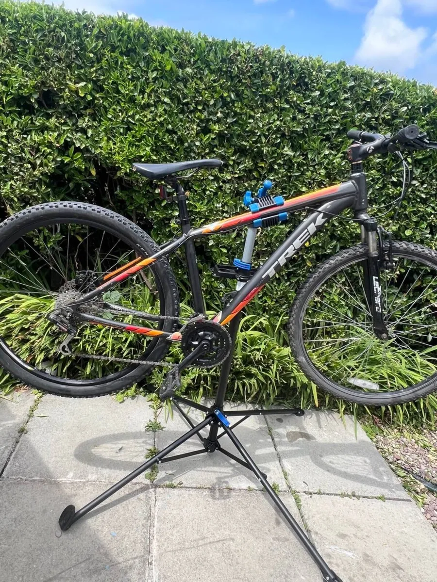 Bike, trek marlin 5 - Image 2