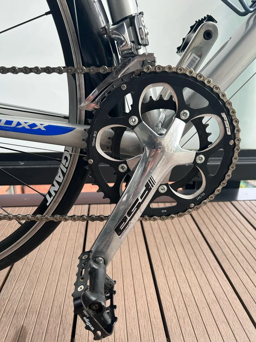 Road bike (Race bike) - Image 4