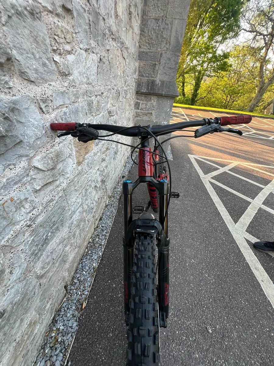 Mountain bike,Giant reign - Image 4