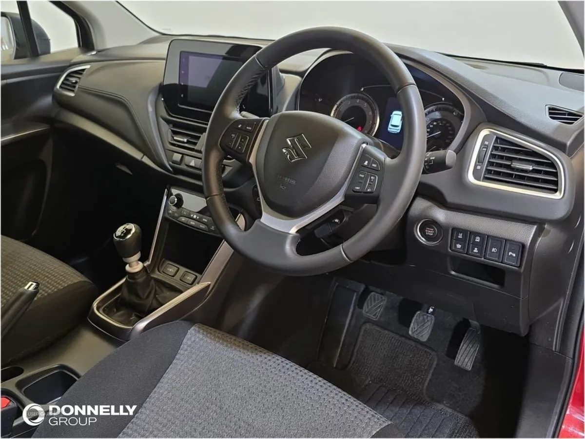 Suzuki S-CROSS 1.4 Boosterjet 48V Hybrid Motion 5 - Image 4