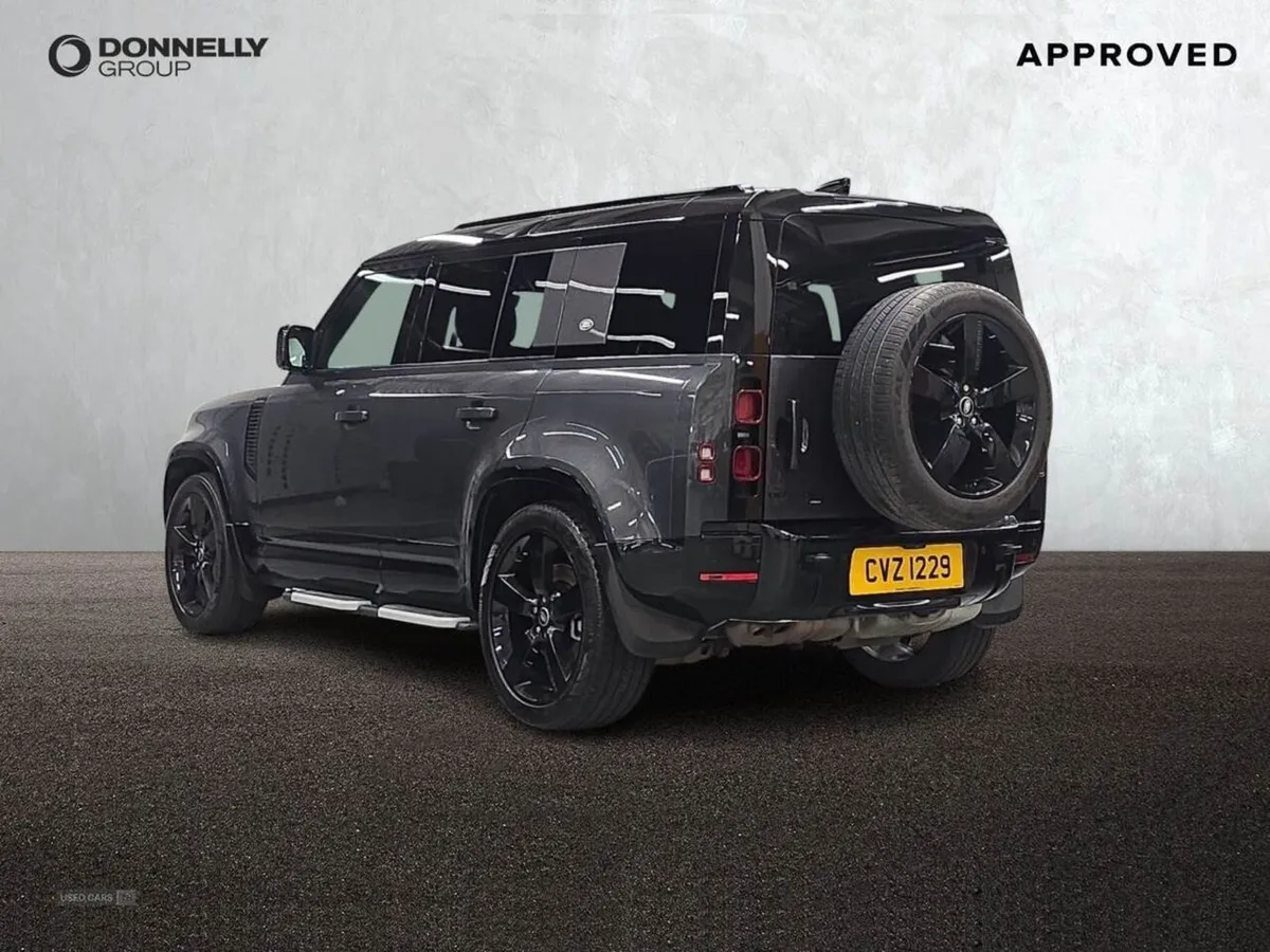 Land Rover Defender 3.0 D300 X-dynamic HSE 110 5d - Image 2