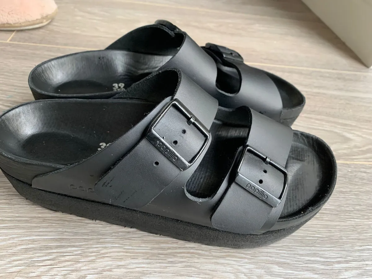 Birkenstock Black Platforms: Size 6 - Image 4