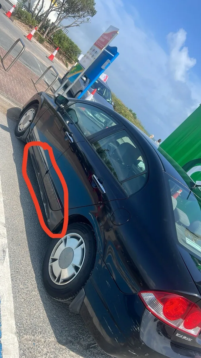 Automatic honda civic 1.3 petrol hyprid - Image 4