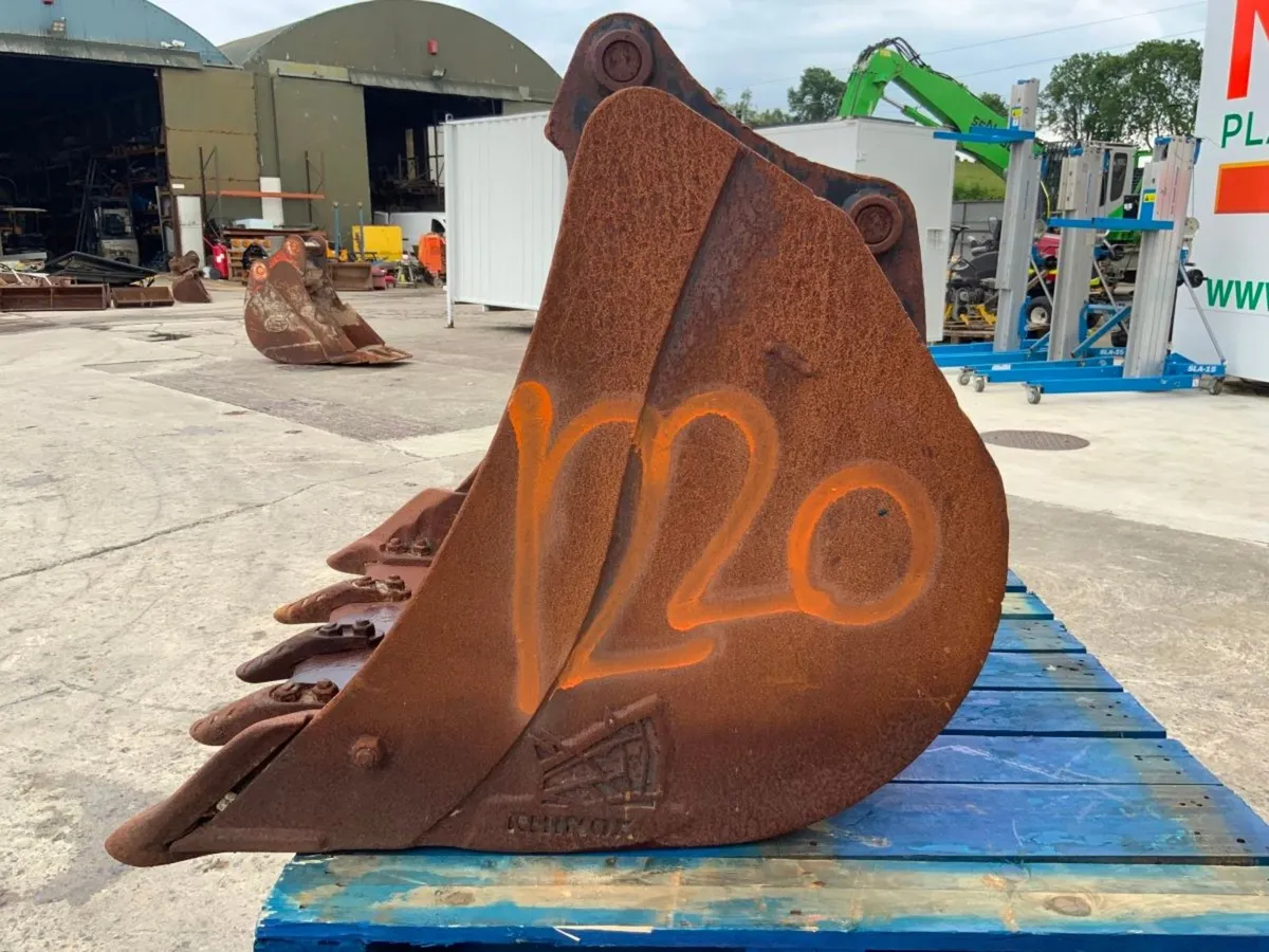 36" RHINOX DIGGING BUCKET.....45mm PINS.....1220t. - Image 3