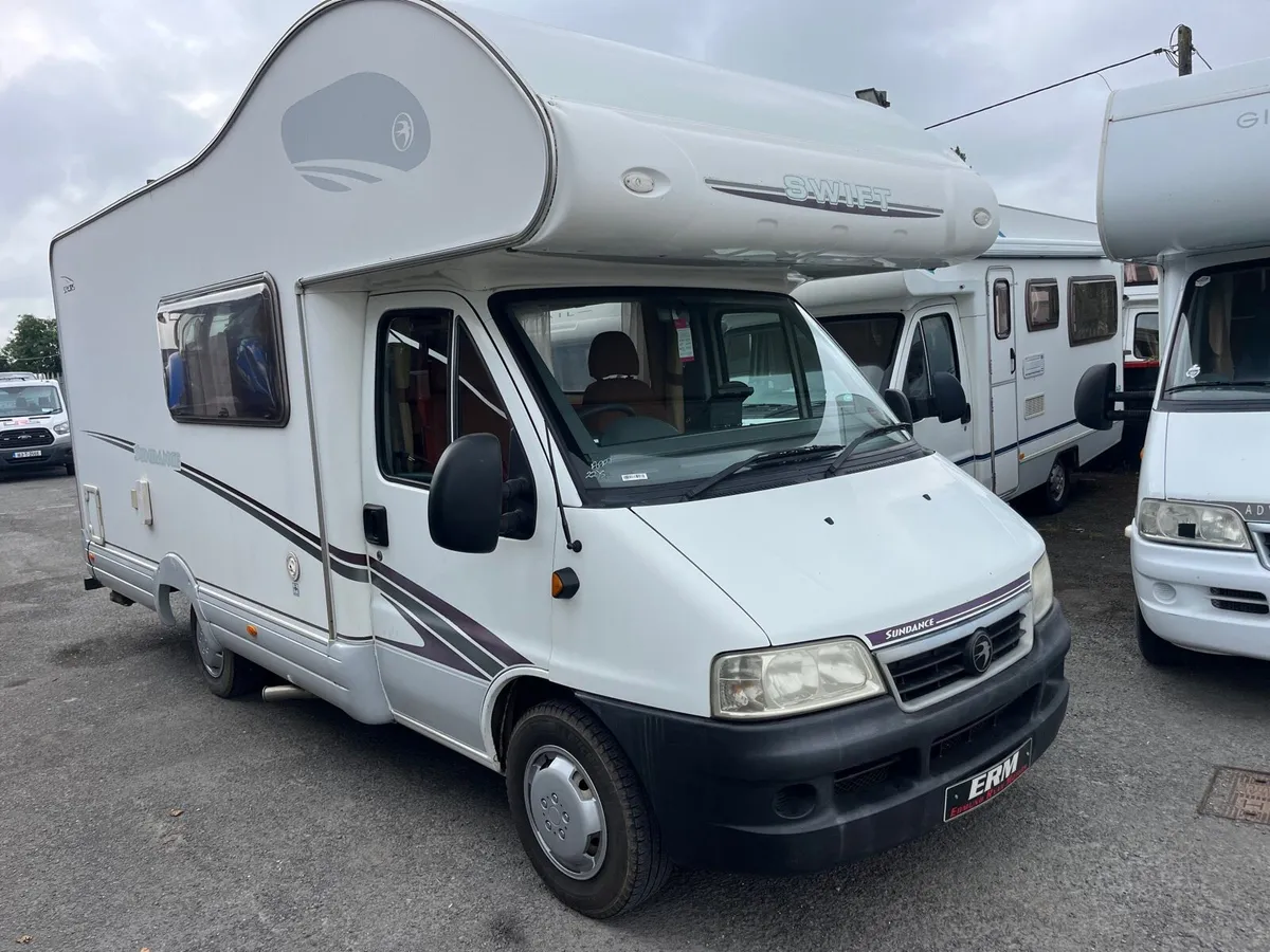 06 Swift Sundance 590rs 4berth As new - Image 1