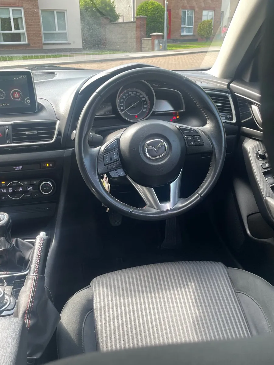 Mazda 3 2014 - Image 1