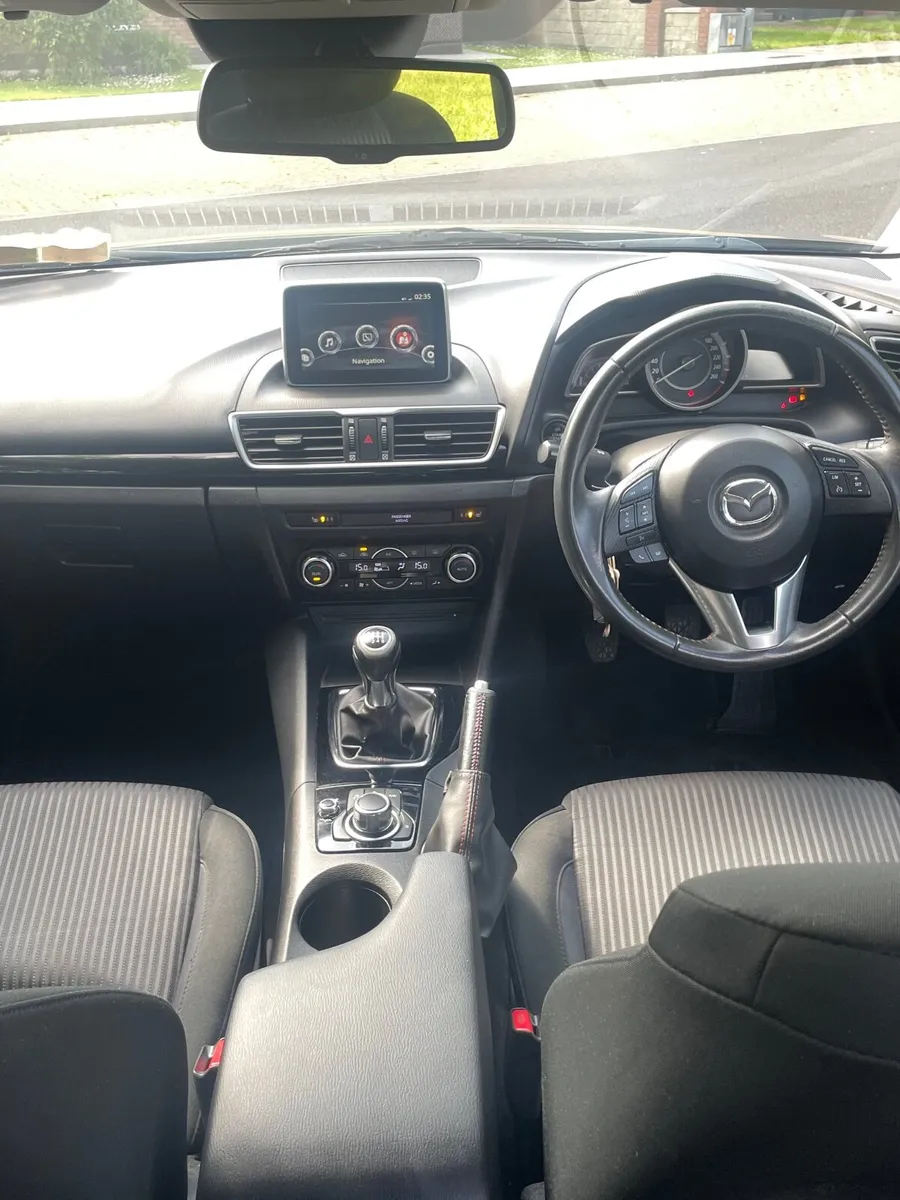 Mazda 3 2014 - Image 2