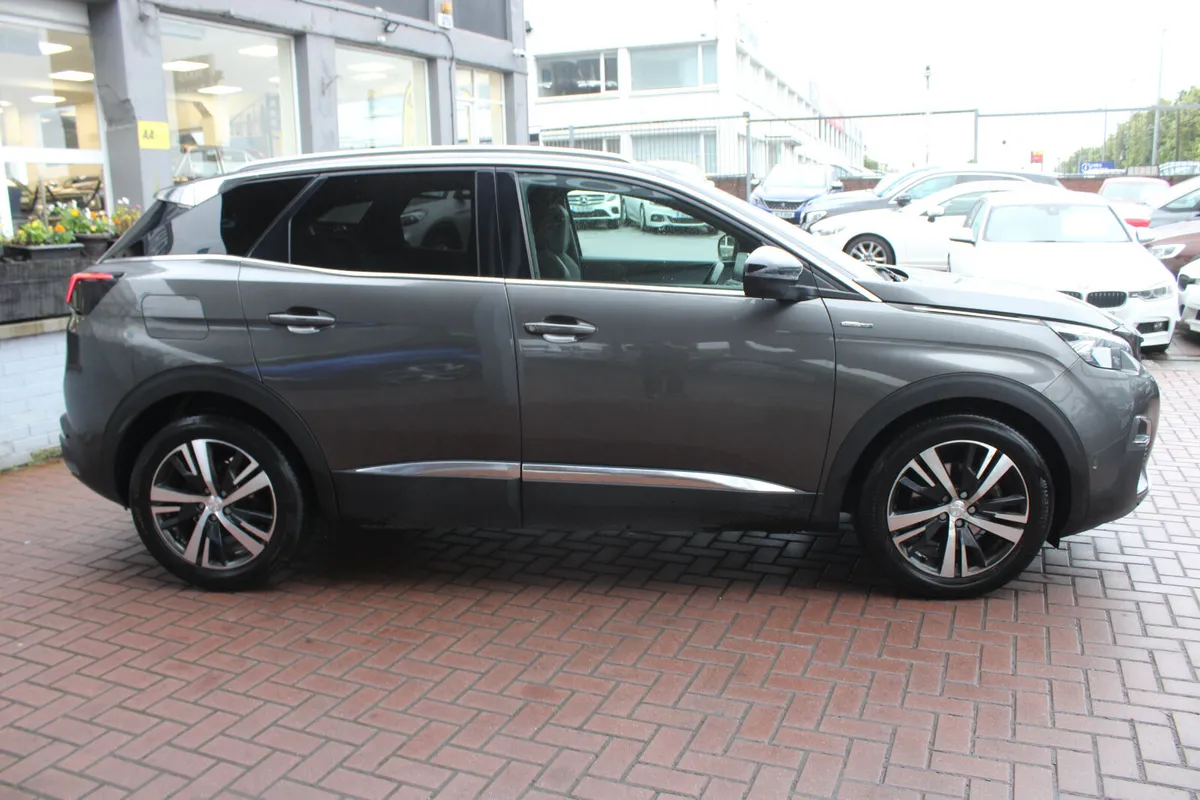 Peugeot 3008 2019 - Image 3