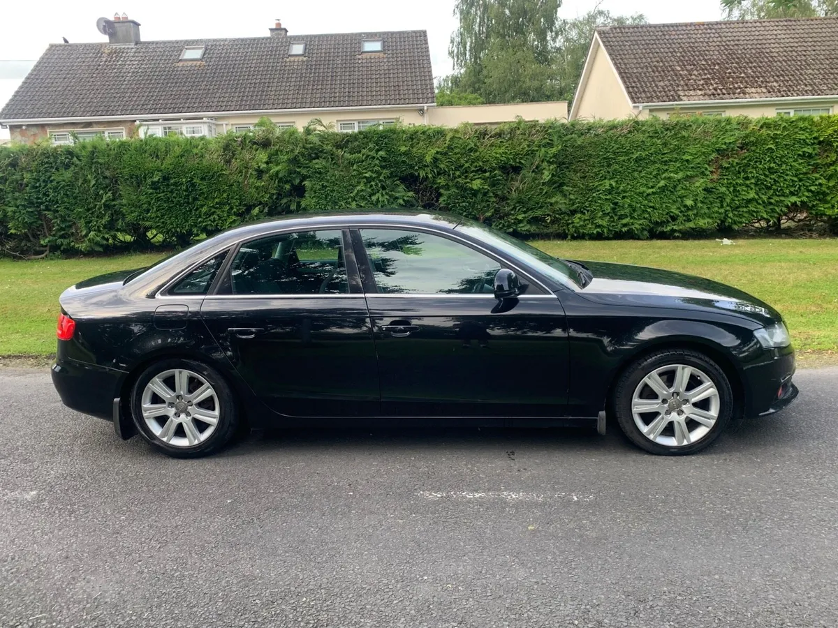 Audi A4 - Image 2