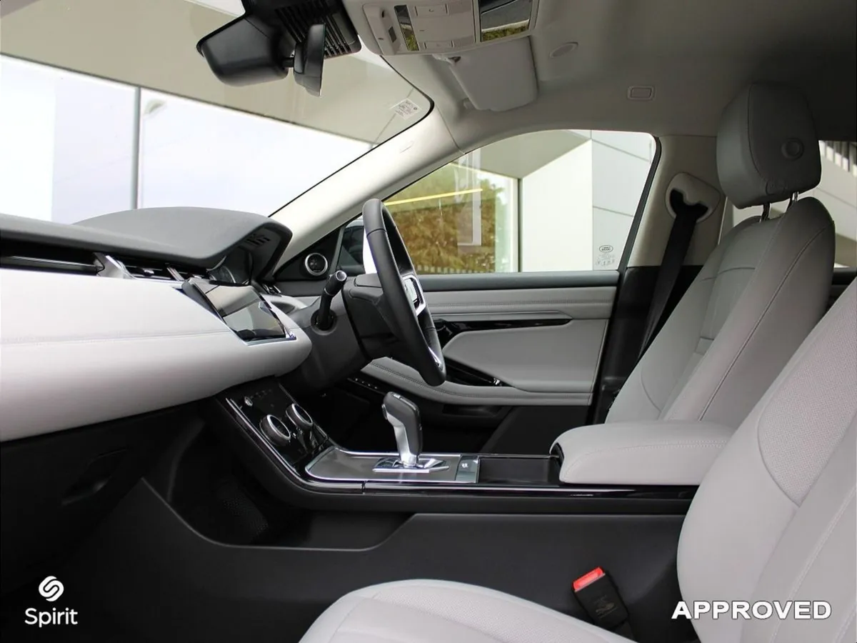 Land Rover Range Rover Evoque 1.5 Plug In Hybrid - Image 3